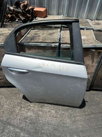 ALFA ROMEO 159 SAĞ ARKA KAPI